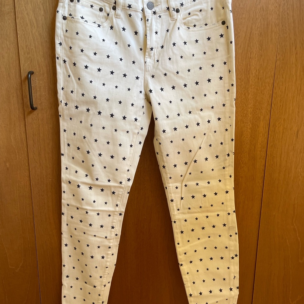 J. Crew Toothpick jeans size 27. Cream light jeans with stars. 4th of July